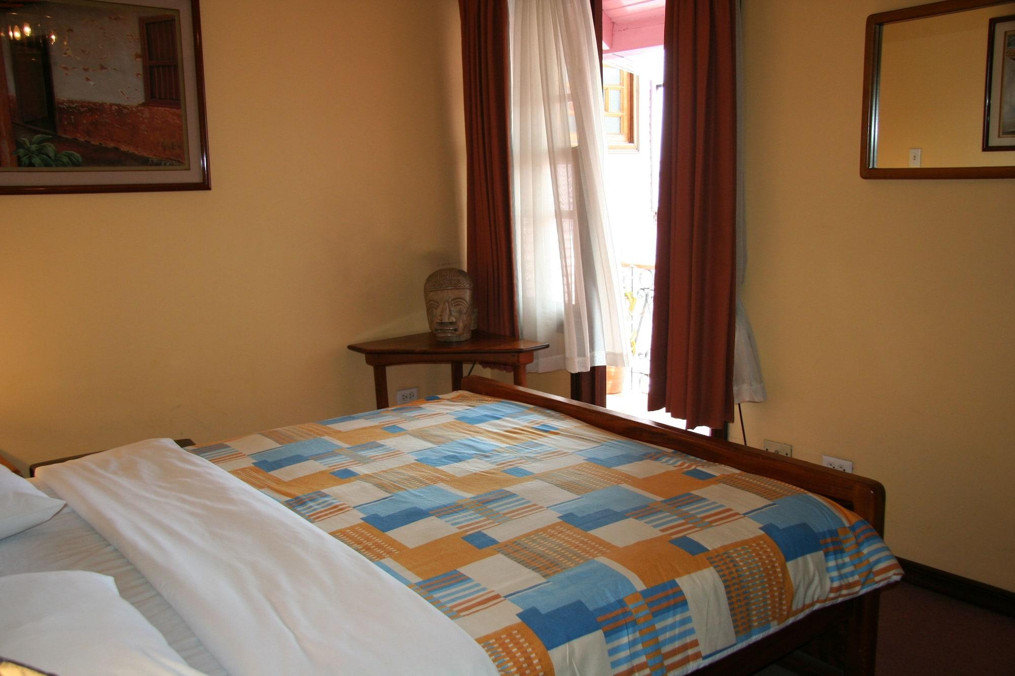 Hotel Fleur De Lys 3*