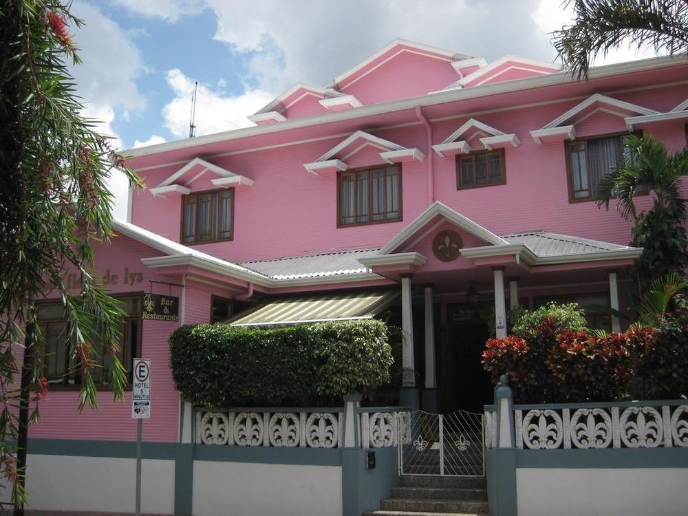 Fleur De Lys Hotel