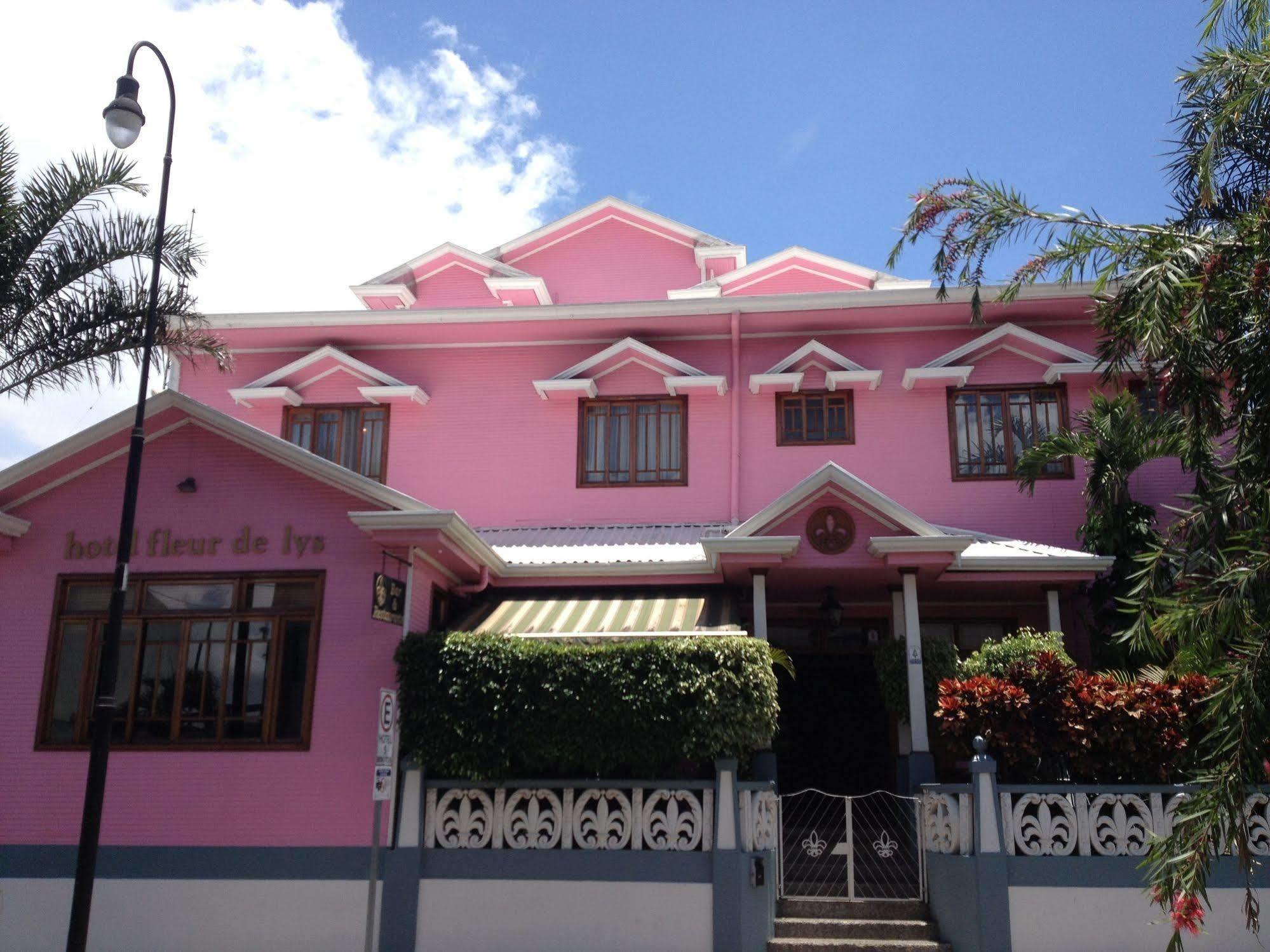 Fleur De Lys Hotel